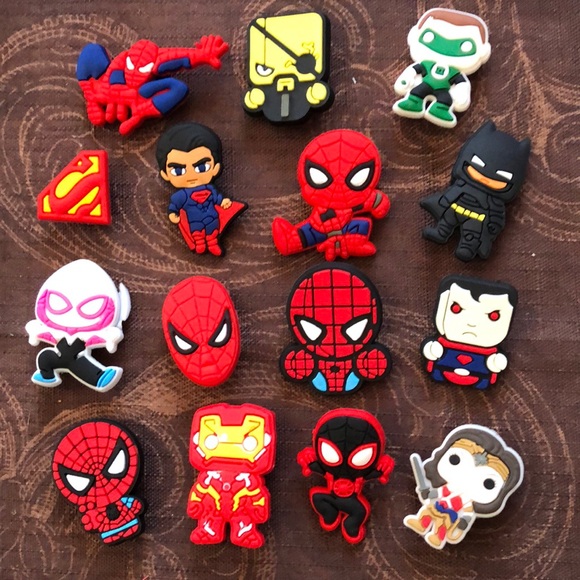 Other - 🛍️5/$20🛍️NWOT Lot of 15 Superhero Shoe Charms.